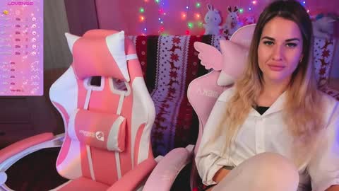 Ivanna and Jessica online show from 12.12.24