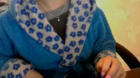 Snapshot of hotty_mary chatting on 05.12.26 Mary online show from 05.12.26