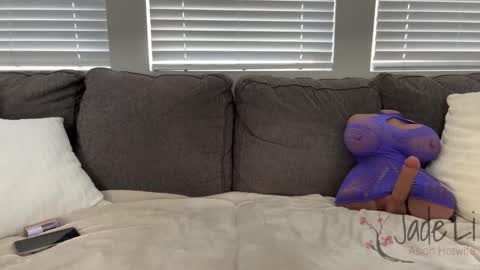 Jade Li online show from 11.18.25