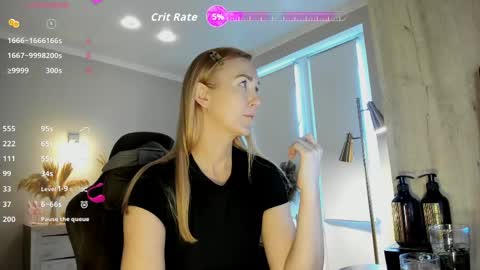 Snapshot of hotyplays chatting on 04.25.26 Susan online show from 04.25.26