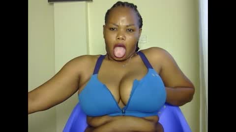 hotysquiter433224 online show from 03.19.26