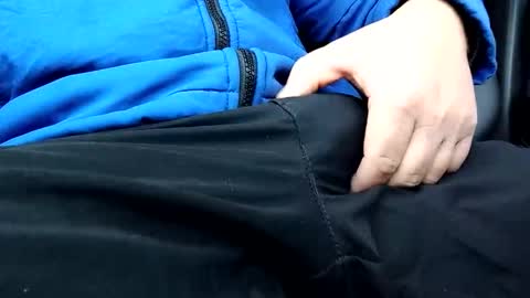 houskji8 online show from 09.14.25