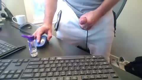 hoverday online show from 10.03.25