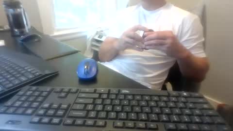 Snapshot of hoverday chatting on 07.23.26 hoverday online show from 07.23.26
