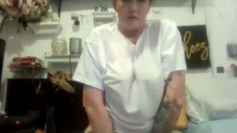 howdoyoulikeit87 online show from 05.30.26