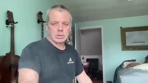 howlingatnothing online show from 04.02.26