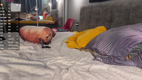 Elizabeth online show from 01.28.25