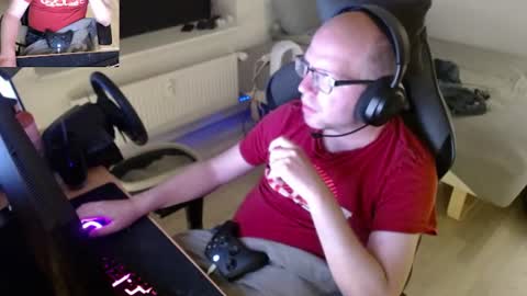 Snapshot of hoyboydkk chatting on 07.04.26 Christian online show from 07.04.26