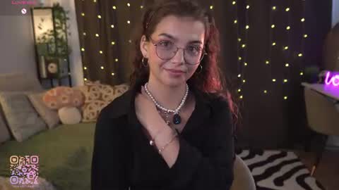 Snapshot of huba_booba chatting on 07.10.26 Diane online show from 07.10.26