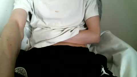 Keanu online show from 10.31.25