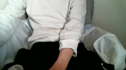 Keanu online show from 11.07.25