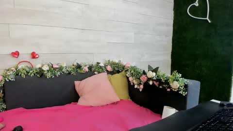 Erin online show from 02.21.25