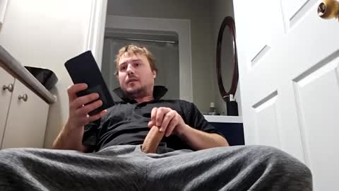 Huge mega monster Cumsplash online show from 03.09.25