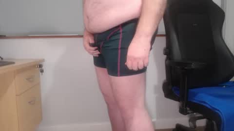 Huggie Bear online show from 03.06.25