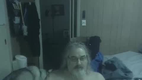 lonely huggy bear online show from 02.20.26