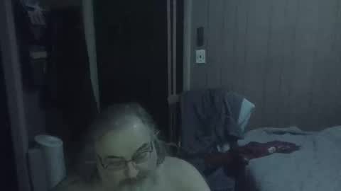 lonely huggy bear online show from 04.24.26