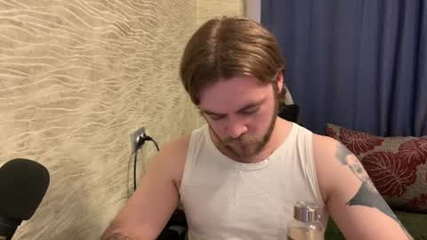 Snapshot of hugo__brad chatting on 06.25.26 Hugo online show from 06.25.26