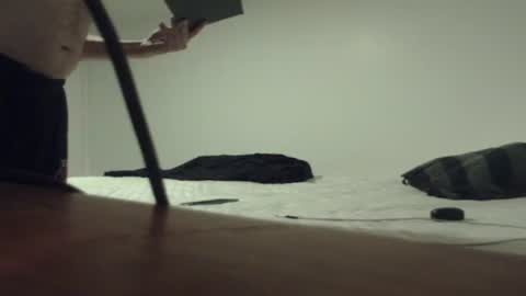 Snapshot of hugobergeron chatting on 12.29.24 HugoBergeron82 online show from 12.29.24