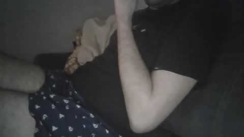 huguit026 online show from 02.14.26