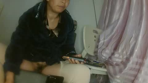 hujiajia520321431 online show from 10.22.25