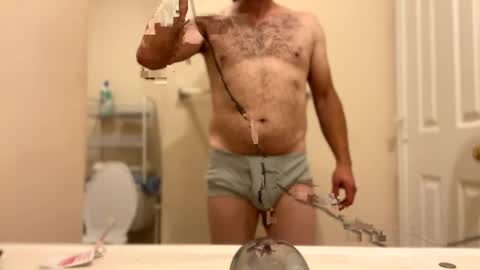 Snapshot of hungbwc99999 chatting on 11.15.25 hungbwc99999 online show from 11.15.25