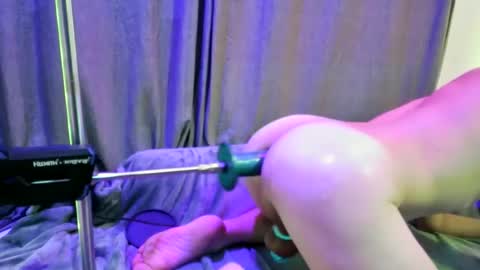 Greedybttm online show from 09.24.25