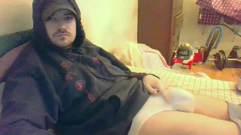 Snapshot of hungsubbb chatting on 02.08.25 Boi online show from 02.08.25