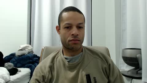 Snapshot of hungxpert chatting on 03.12.25 hungxpert online show from 03.12.25