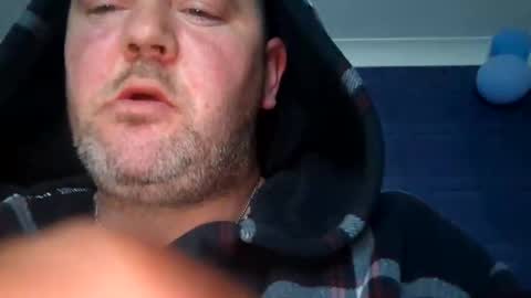 hunk1987_ online show from 04.20.26
