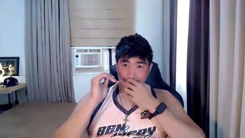 Snapshot of hunkfireman chatting on 02.15.26 ADAM online show from 02.15.26