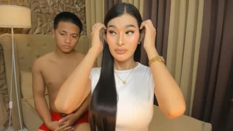 hunkhomerontop online show from 12.02.25