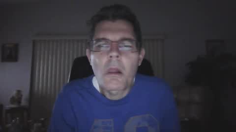 Snapshot of hunkmasclefad458 chatting on 10.01.25 hunkmasclefad458 online show from 10.01.25