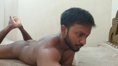 Snapshot of hunky_ariyaan chatting on 05.30.26 Hunky Ariyaan online show from 05.30.26