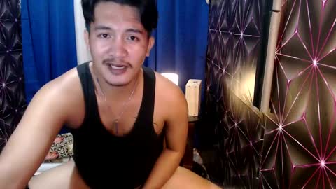 hunkylloyd online show from 12.16.24