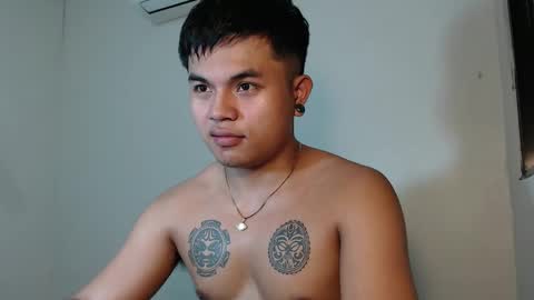 hunkyzeus online show from 01.08.25