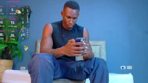 Hunter  online show from 04.17.26