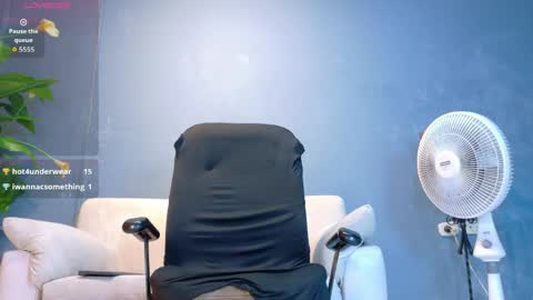 Snapshot of hunter_biggest chatting on 06.06.26 Hunter online show from 06.06.26