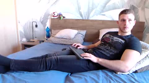 Hunter Bridges online show from 01.30.25