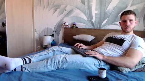 Hunter Bridges online show from 02.23.25