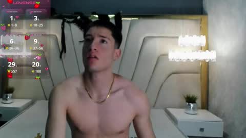 hunterheat_ online show from 10.02.25