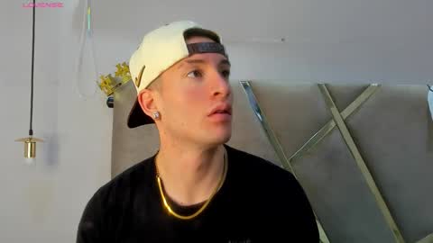 hunterheat_ online show from 10.26.25