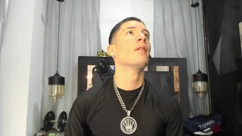 hunterheat_ online show from 04.15.26