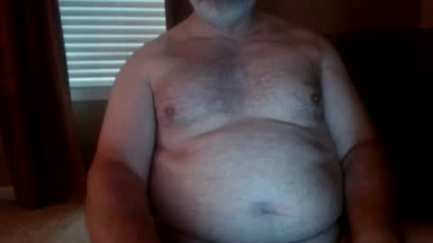 Snapshot of huntermark1 chatting on 05.21.26 huntermark1 online show from 05.21.26