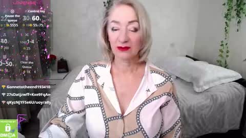 Irena online show from 10.10.25