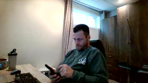 Snapshot of hurley7890 chatting on 05.25.26 hurley7890 online show from 05.25.26