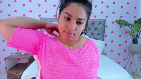 Snapshot of hurrem_had chatting on 01.19.25 H U R R E M online show from 01.19.25