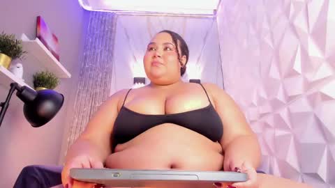 Hurren online show from 02.24.25