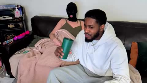 Snapshot of hydroblack chatting on 02.08.26 HydroBlack online show from 02.08.26