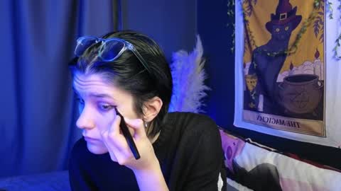 Hyeon Jin online show from 01.28.25