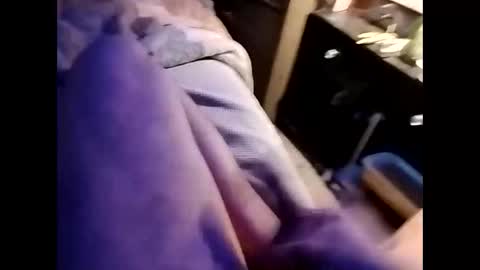 Snapshot of hyjloddzzkpw chatting on 10.31.25 Teejay1971 online show from 10.31.25